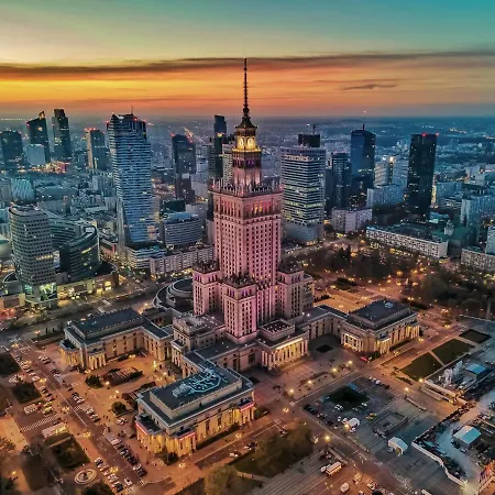 Apartment Super 2 Wifi 65'tv Netflix Hbo Metro Warsaw