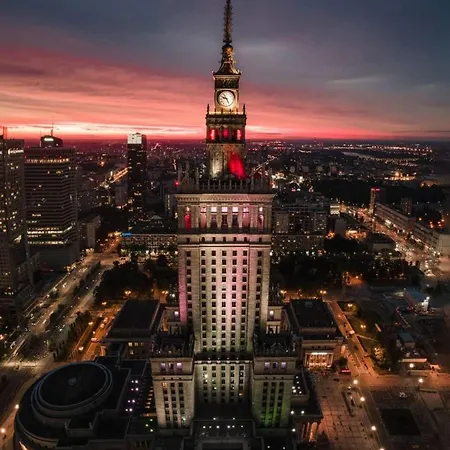 Super 2 Wifi 65'tv Netflix Hbo Metro * Warsaw