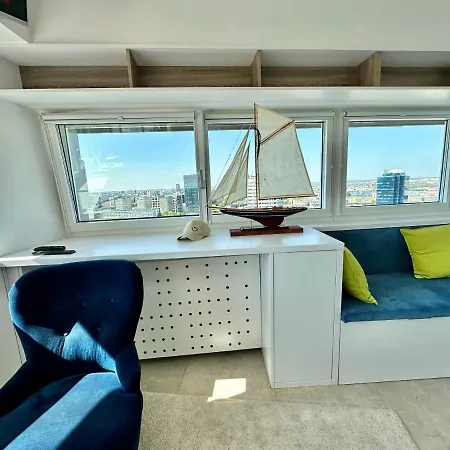 Super 2 Wifi 65'tv Netflix Hbo Metro * Varşova